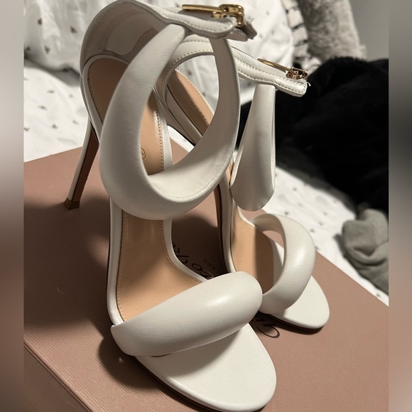 SOLD - Picture 3 of 11